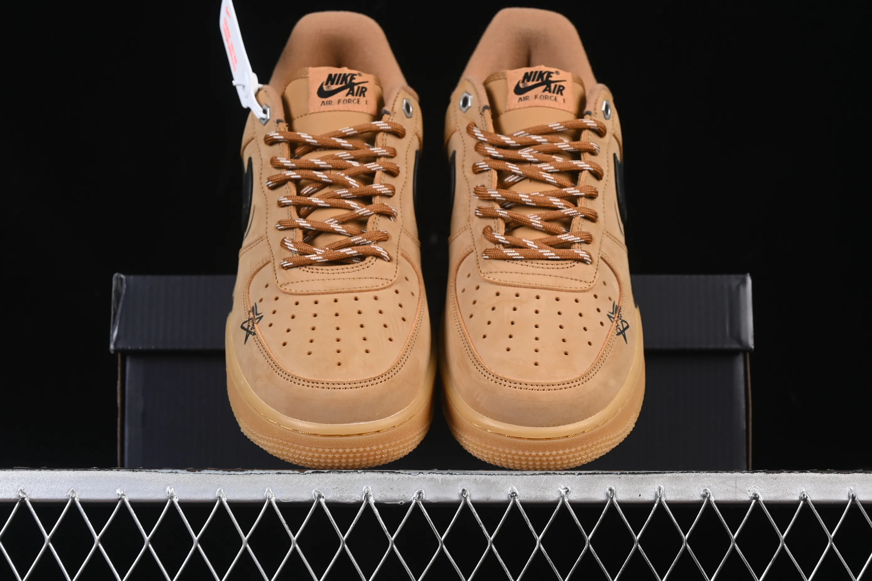 All categories Nk Air Force 1 Air Force series Nk Air Force 1 Low Air Force low top Nike Air Force 1'07 Low Wheat color graffiti Air Force 1 low top casual sneakers CJ9179-700
